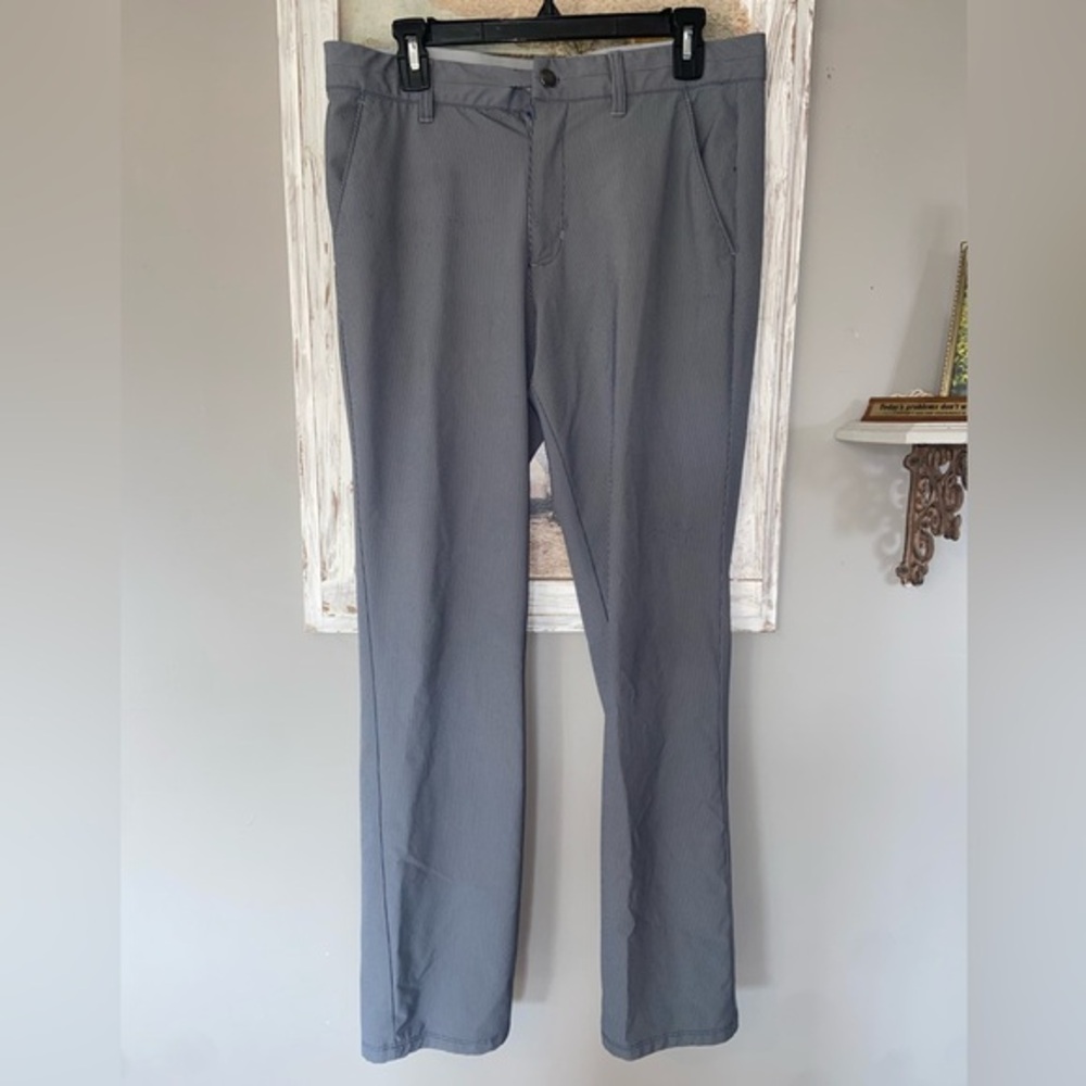 Men’s Adidas Pin Stripe Performance Golf Pants Grey Size 32 X 32 Polyester Blend